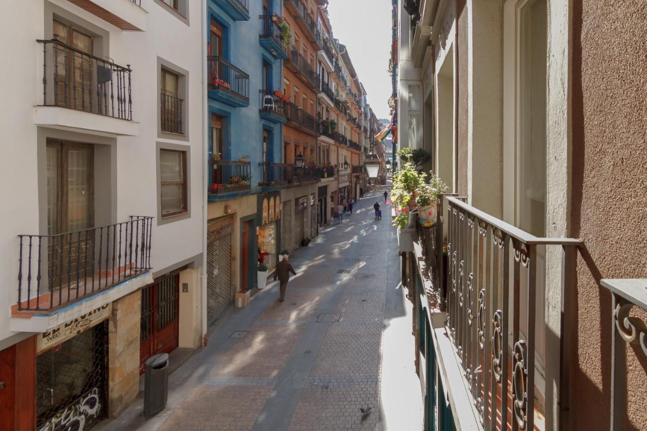 Апартаменты Centro Del Casco Viejo Origenes Y Tradicion Бильбао Экстерьер фото